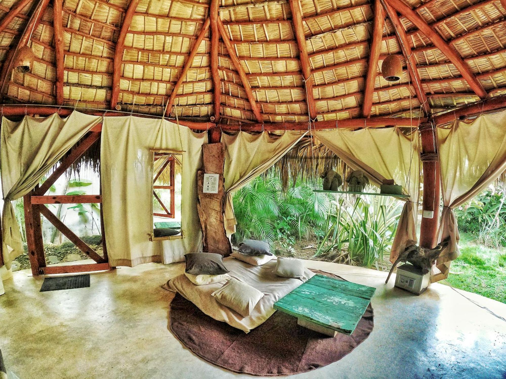 Dream Glamping Jungle Bohio 호텔 라스테레나스 외부 사진